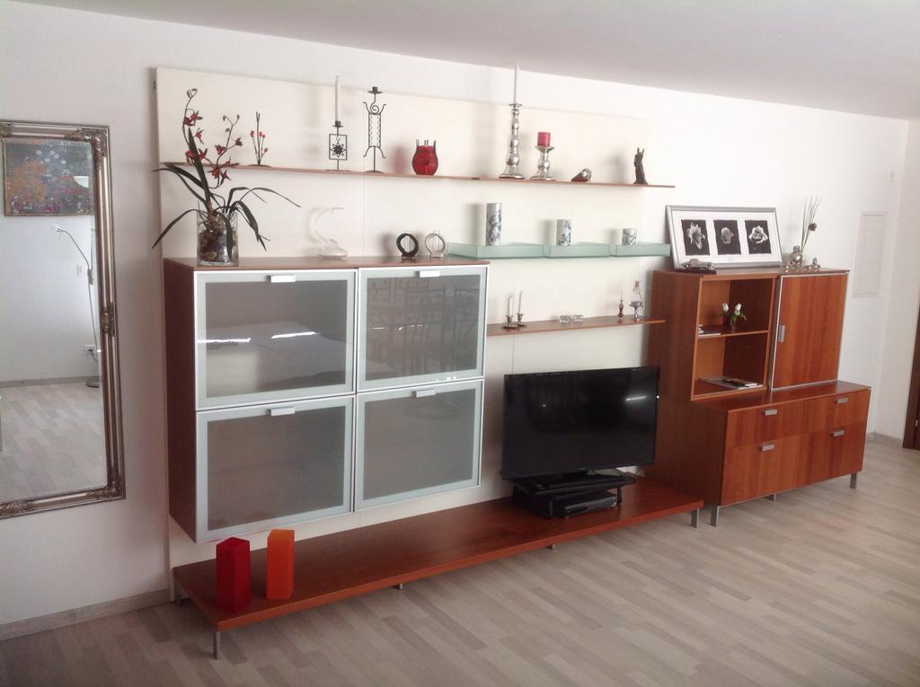 Contone Studio 1 1/2 חדר תמונה